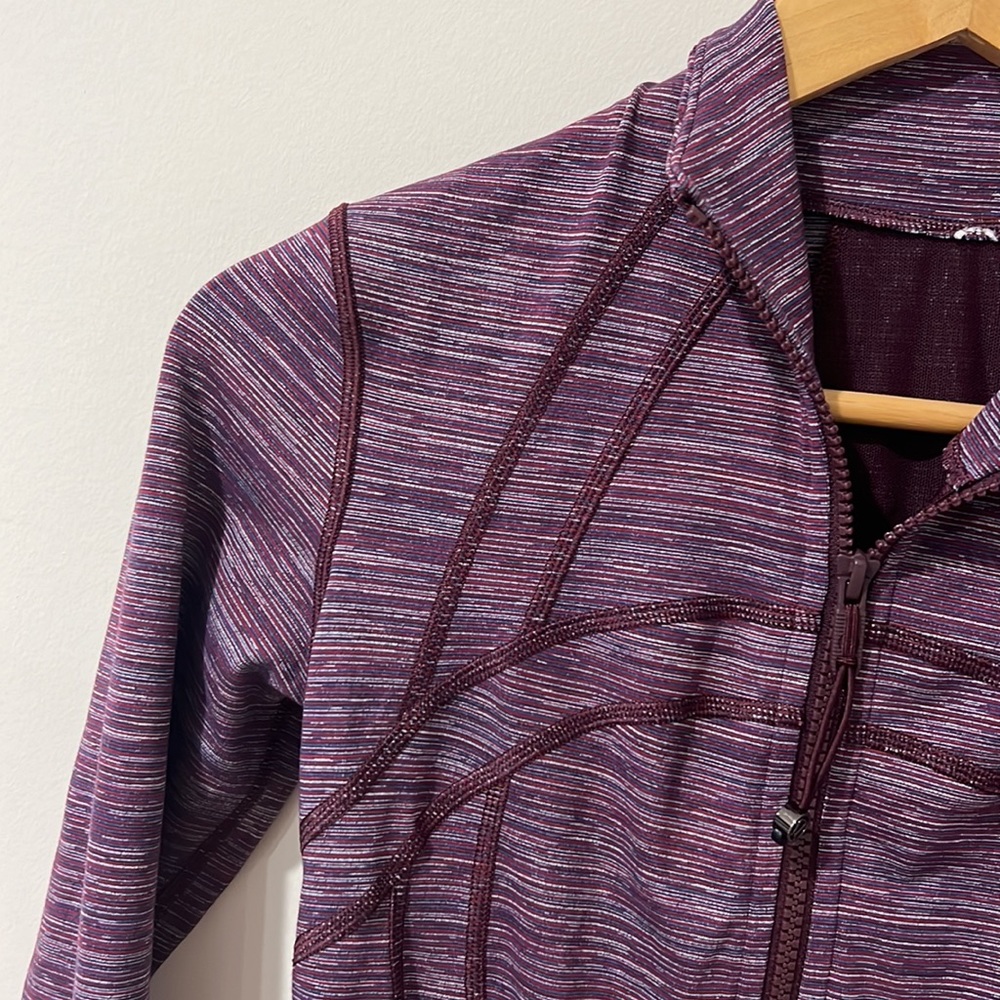 • Lululemon • Define Zip Up Athletic Jacket Edge Stripe Jacquard Purple 4 Womens - Picture 4 of 5
